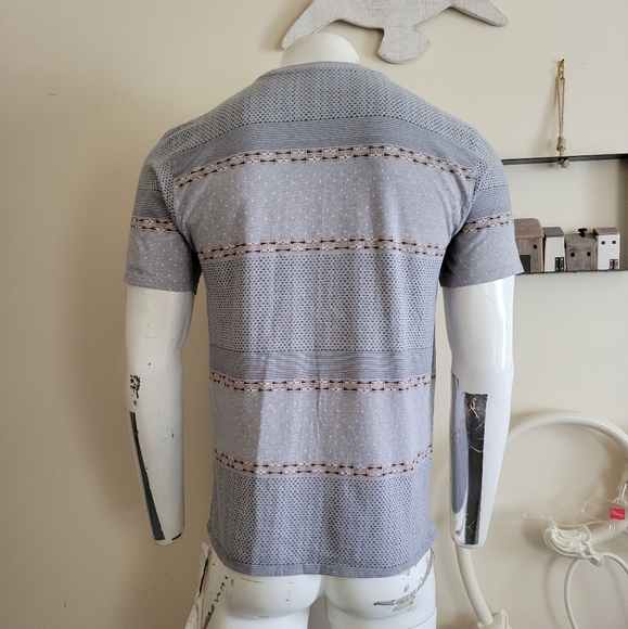 MENS Split | Tshirt - Picture 2 of 4